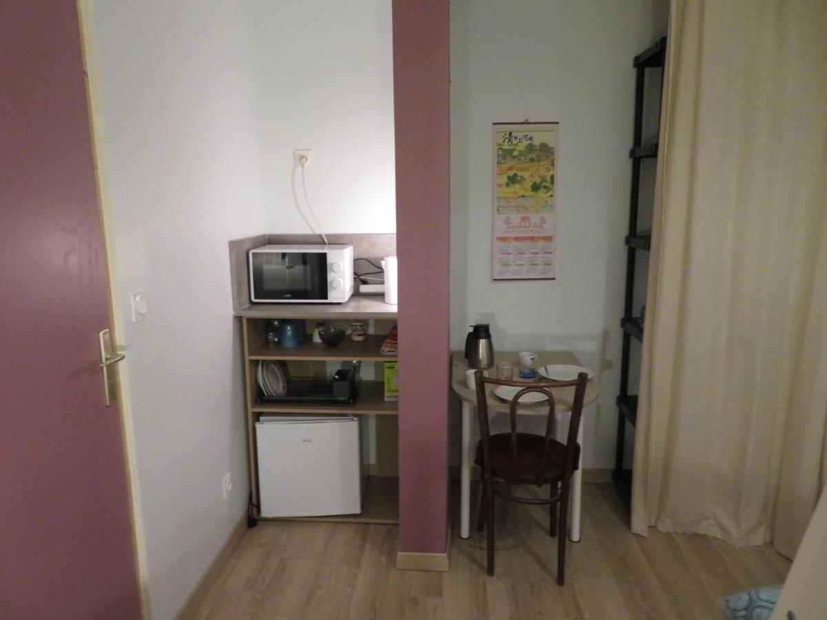 Les Chambres Studios De Pleslin-Foucher Eksteriør billede