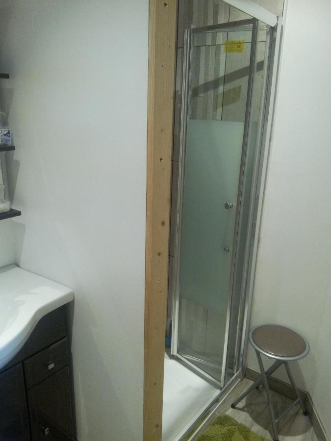 Les Chambres Studios De Pleslin-Foucher Eksteriør billede
