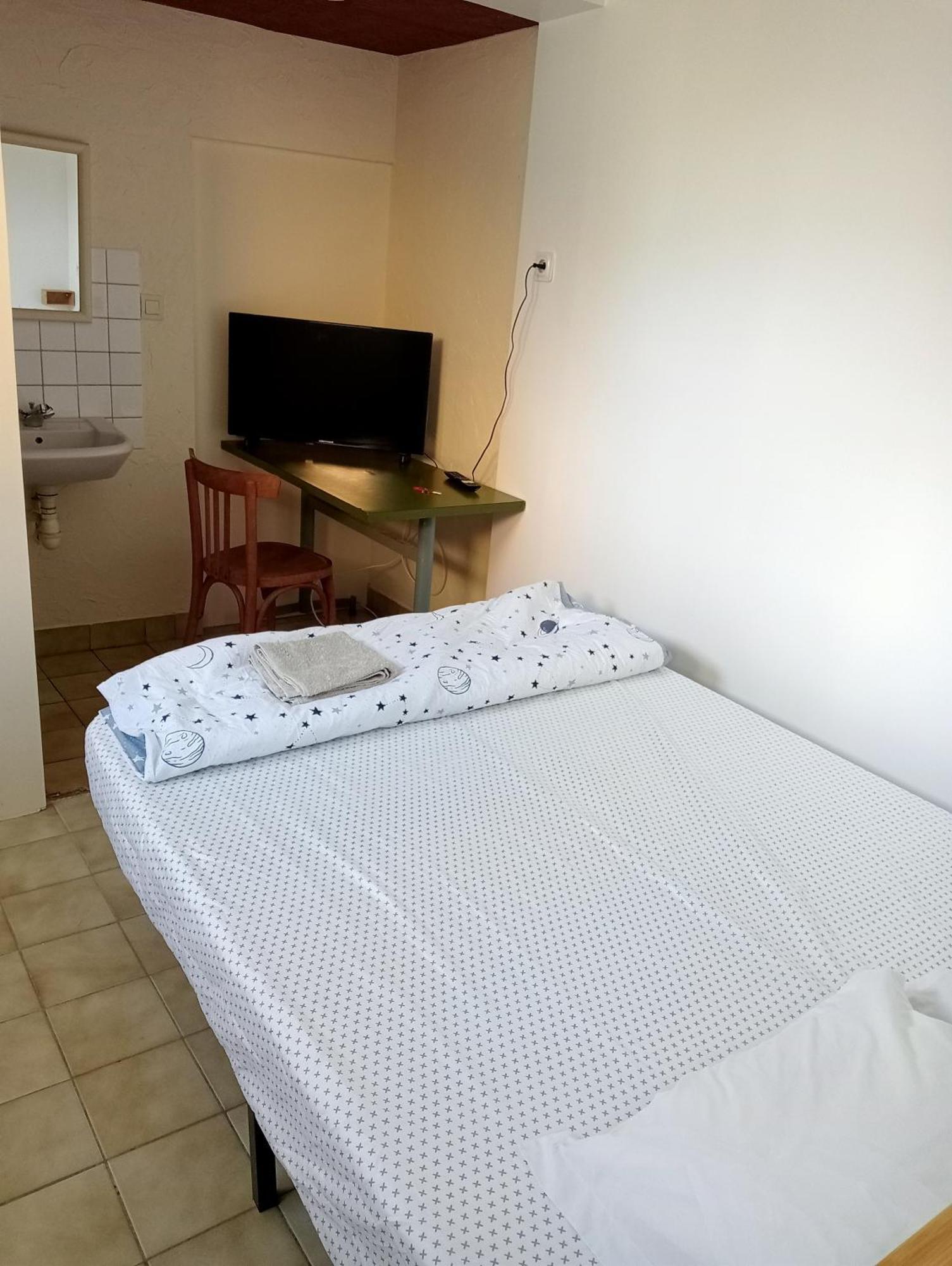 Les Chambres Studios De Pleslin-Foucher Eksteriør billede